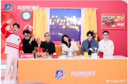 峡穀(gǔ)老友聚会回来了！来看LOL手(shǒu)游明(míng)星(xīng)召喚(huàn)师的(de)真实游戏人生