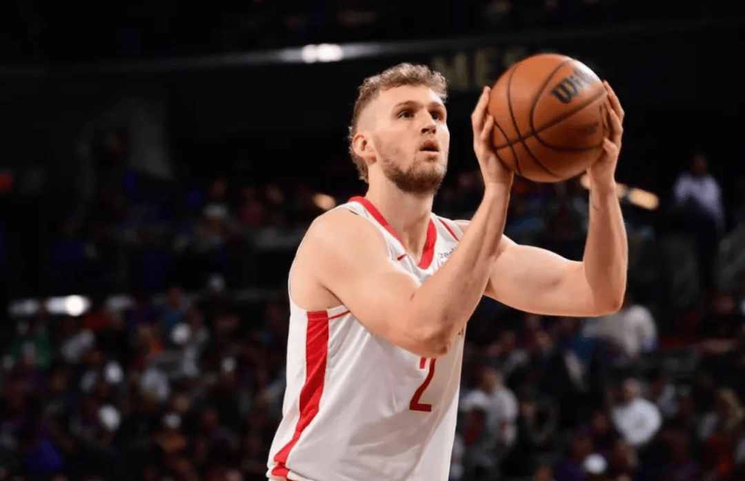 休赛期最惨球队，三大内线全部倒下