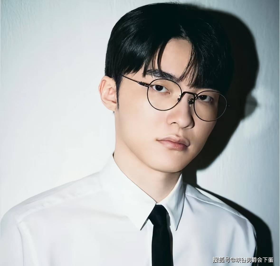 继“Gumayusi离开T1，大师兄透露：除Faker其他人都能被换”后，Faker谈第六冠感受：比赛结束后，只想着明年要更努力